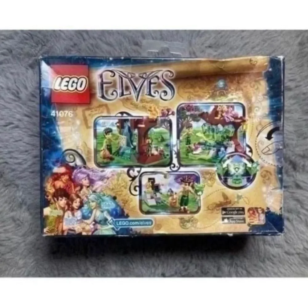 Elves Farran and the crystal hollow LEGO set
